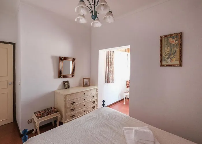 Of Pilgrims D'apulia Apúlia